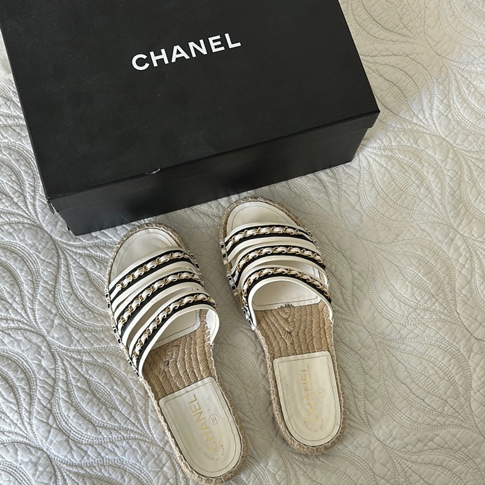 CHANEL Espadrille Sandals Black and White with Chain Detail